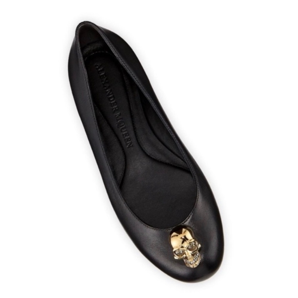 Alexander McQueen flats with gold skull size 38